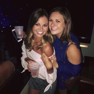 Meet your Posher, Caroline